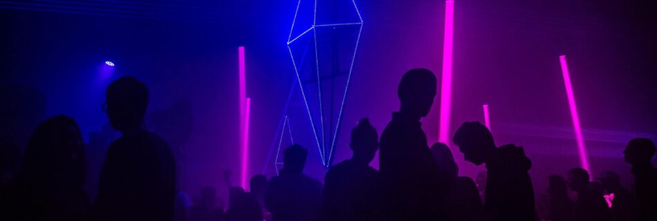 alexander popov vcbkwn2ixt4 unsplash